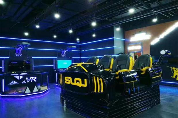 vr體驗館里的火星戰(zhàn)車